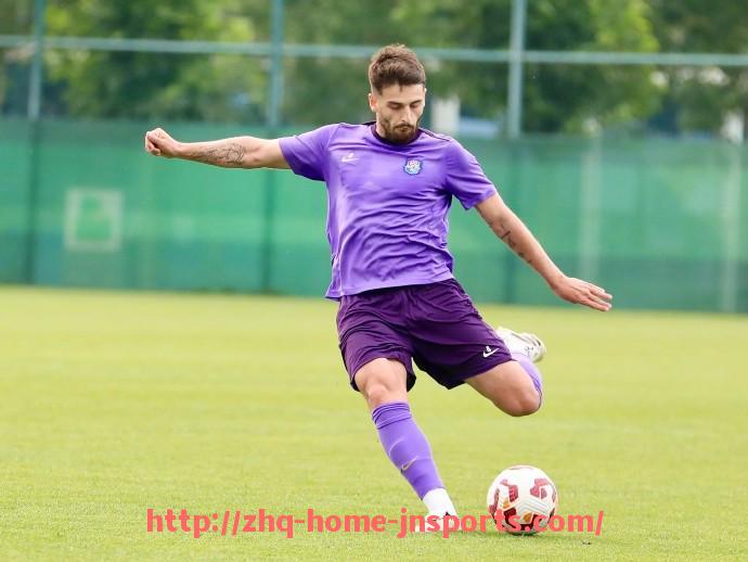 江南综合体育-法甲防守型球员赛季数据分析及表现评分